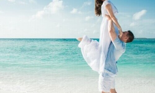 Mesmerizing Honeymoon